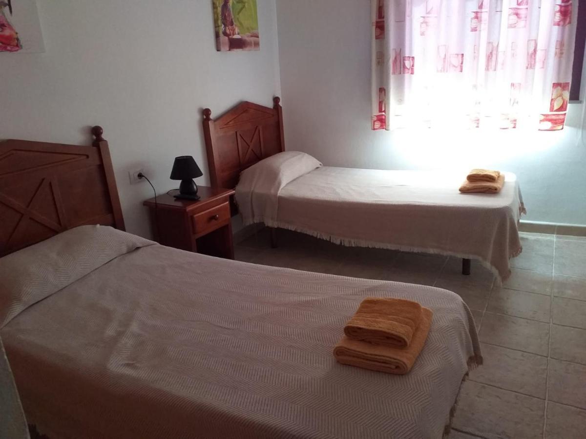 Apartamentos Maria La Restinga Dış mekan fotoğraf